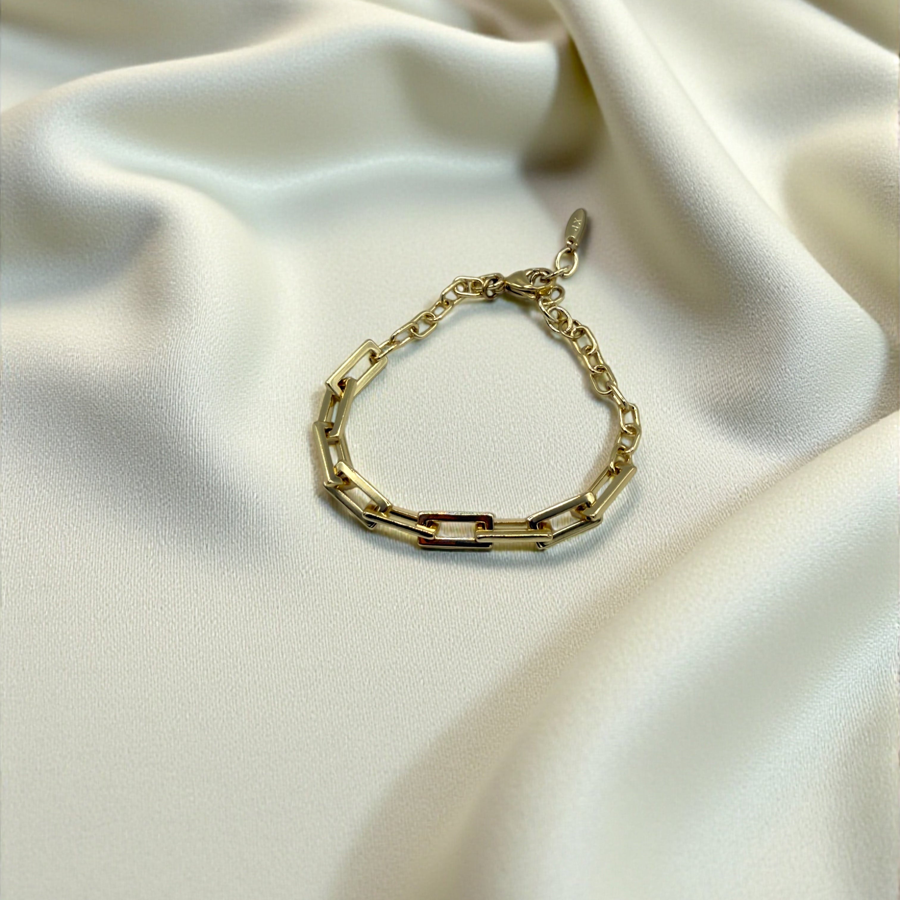 Vienna Link Bracelet