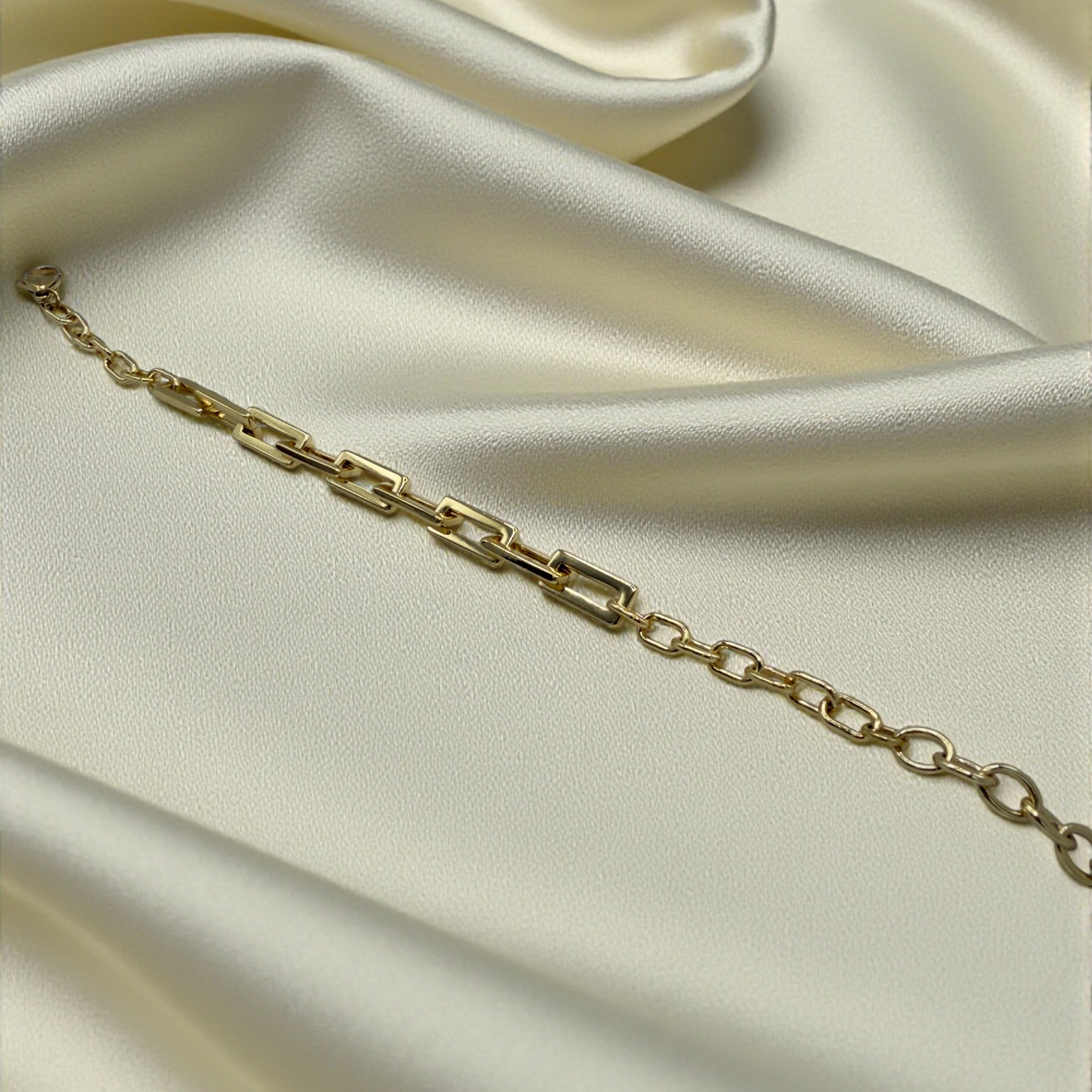 Vienna Link Bracelet